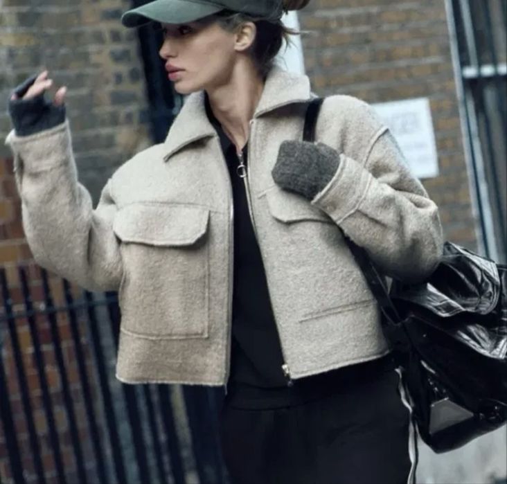 Куртка - бомпер ZARA ( M)