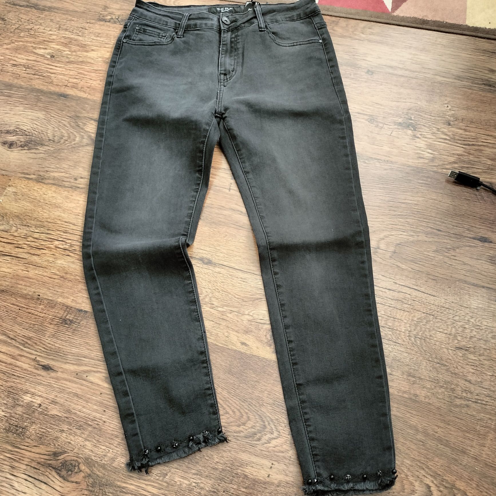 B.S.Jeans r.M-L grafit jak nowe, rurki