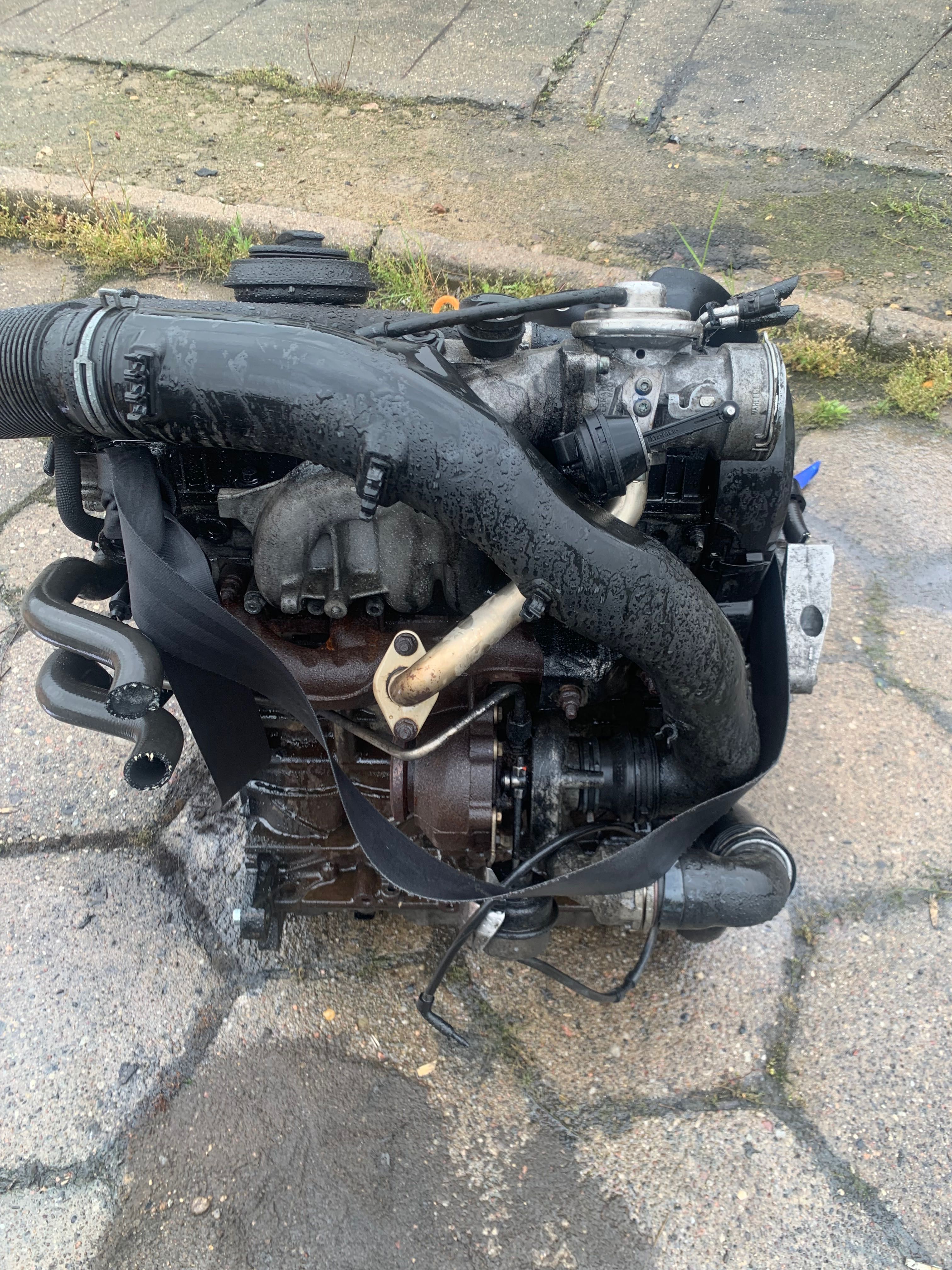 Silnik VW Skoda Caddy Seat 1.9 TDI BJB kompletny z osprzętem