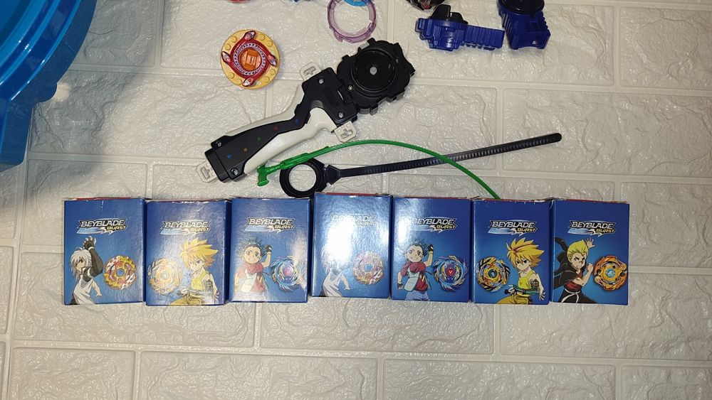 Бейблейд Набір АРЕНА 40см + Волчки + Запускачі Бейблэйд BeyBlade набор