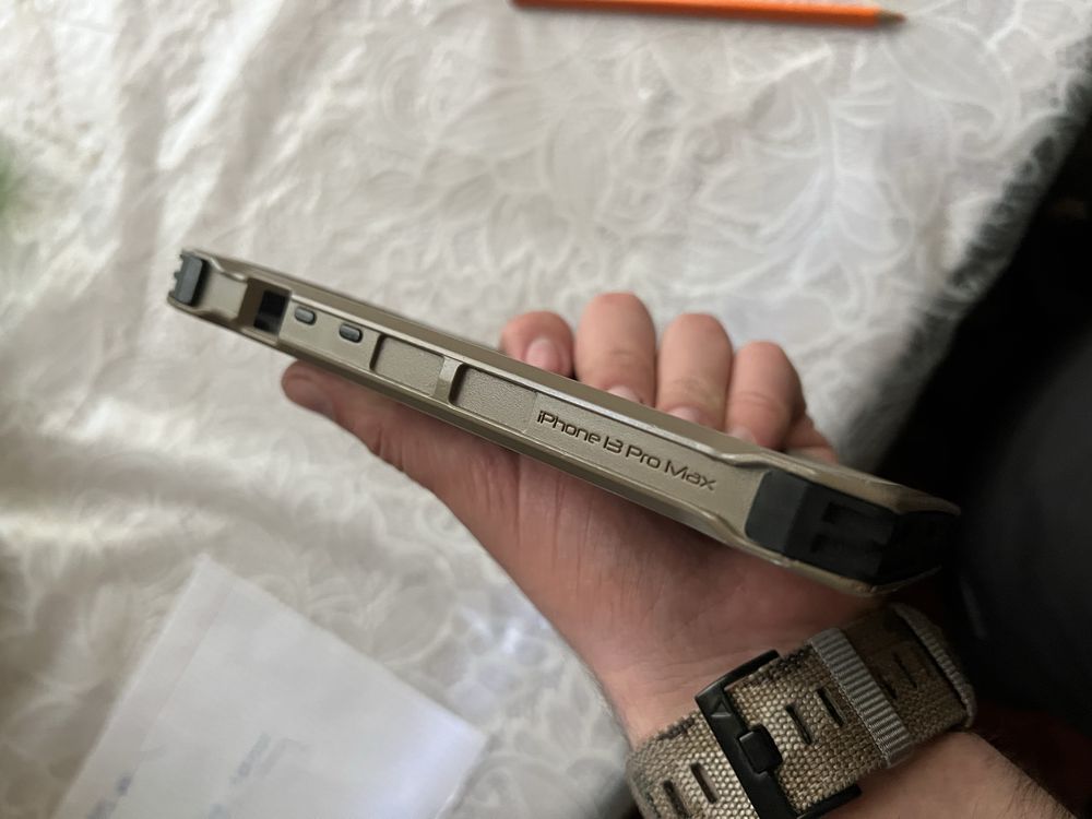 Iphone 13 pro max, чохли, чохол, juggernaut, pelican, uag