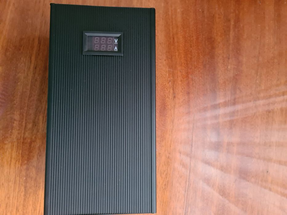 Зарядка, Зарядне 0-100 А, 0-15 В та 0-10 А 0-100 В.