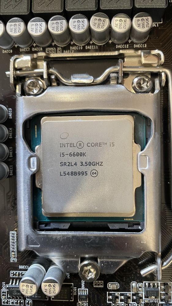 Intel i5-6600K + GIGABYTE GA-Z170-HD3P