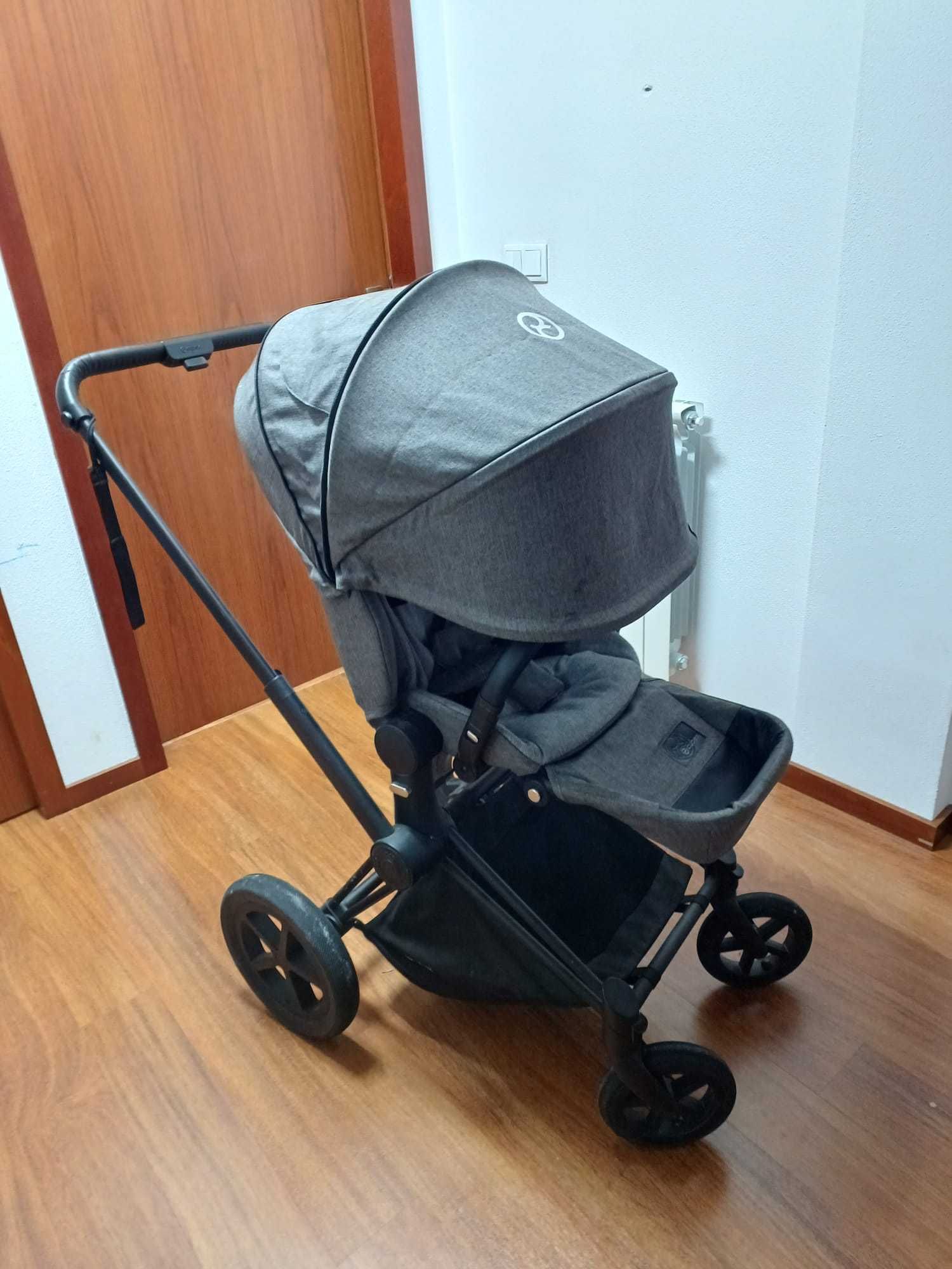 Carrinho Cybex Priam (rodas TT)