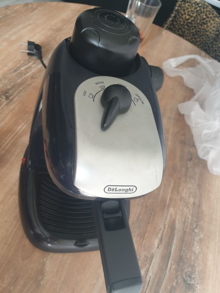 De longhi ec7, ekspres kolbowy.