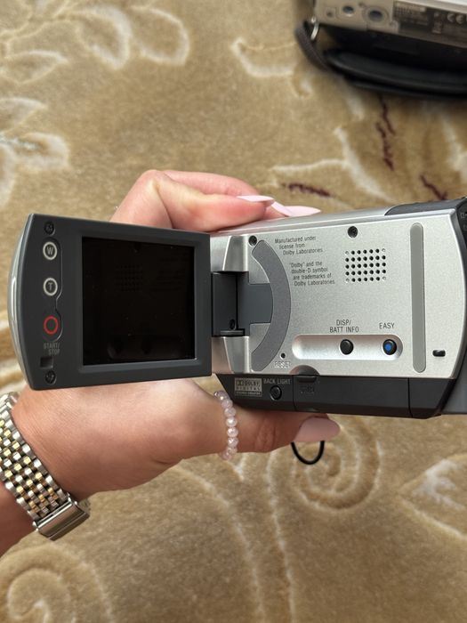 Камера sony dcr-sr40