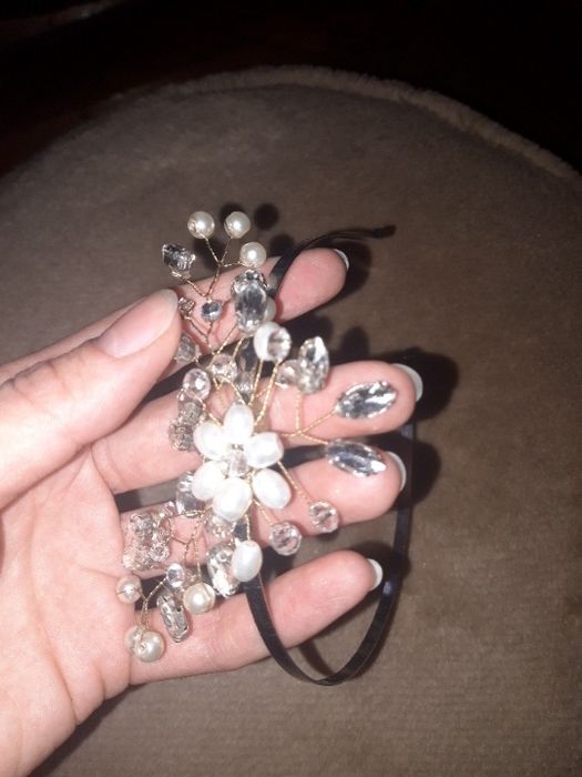 Украшение свадебное цветы на обруче