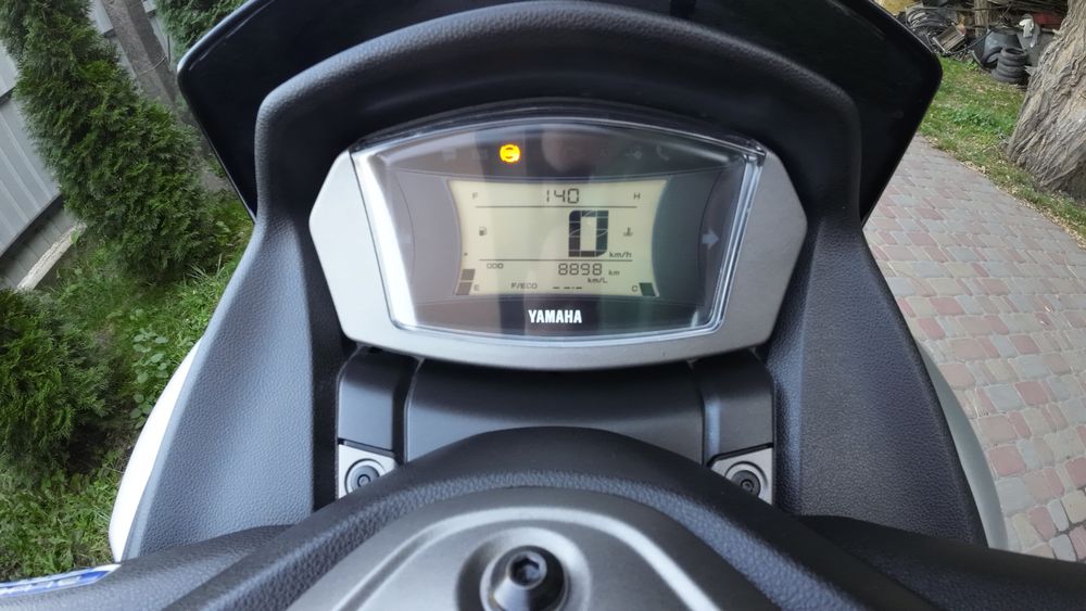 Yamaha n-max 125cc 2021p