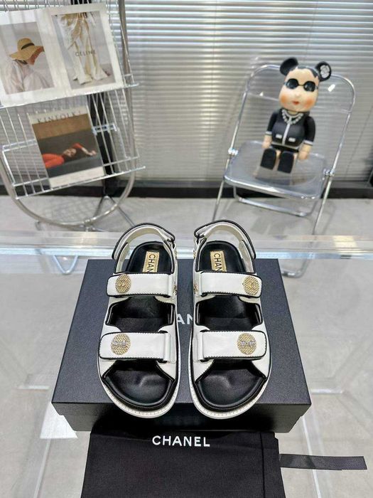 Buty, sandaly klapki, skora 150212