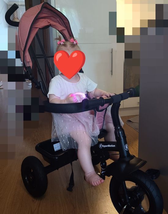 dziecięcy trójkołowy rowerek