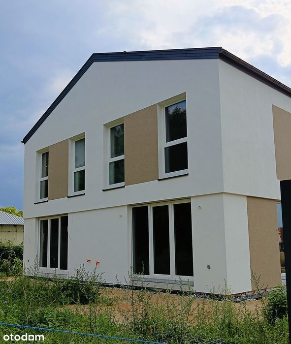 Dom 4 pok. Kanalizacja, brak skosów, duży ogród, bez pośredników i PCC