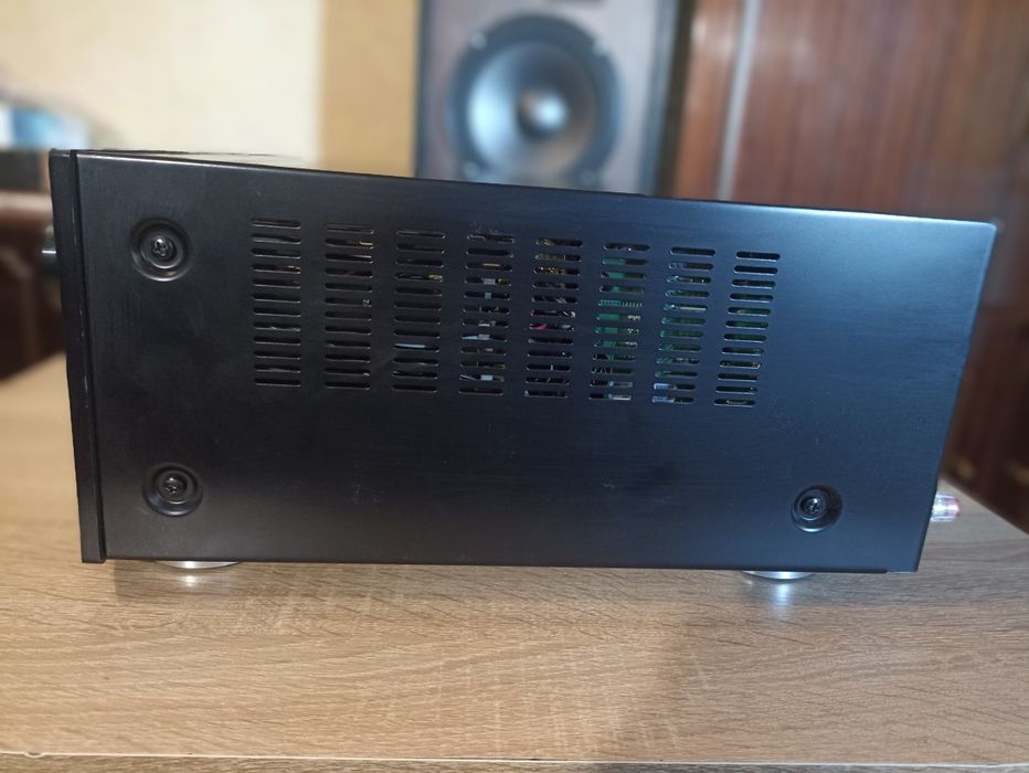 Ресивер Marantz SR-6011
