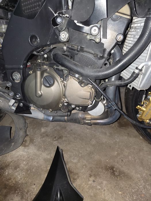 Silnik kawasaki zx10r 1 gen 04r 35k przebiegu