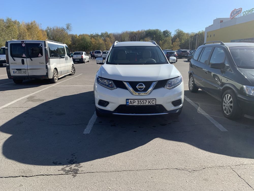 Nissan rogue 4*4 Идеал. Максимальна комплектация.