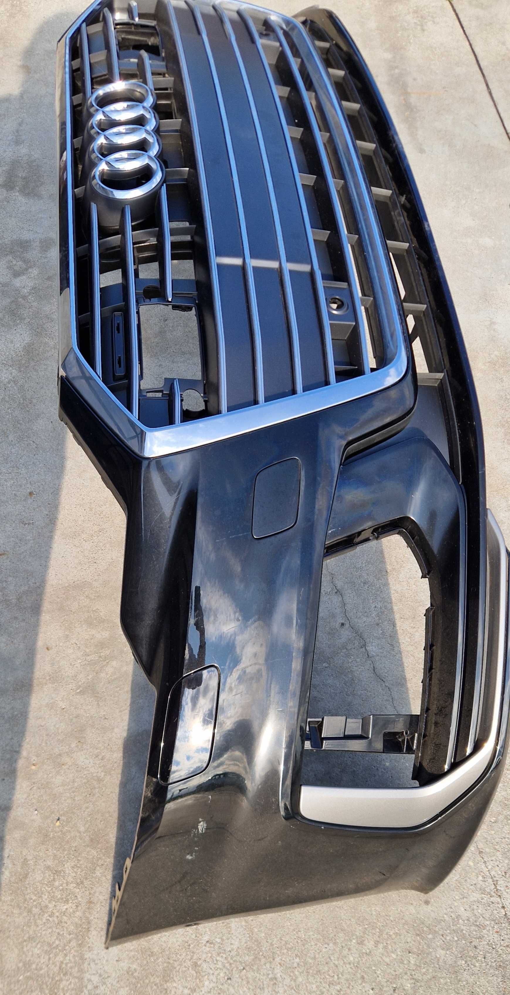 Zderzak przód Audi A6 C8 S-Line grill