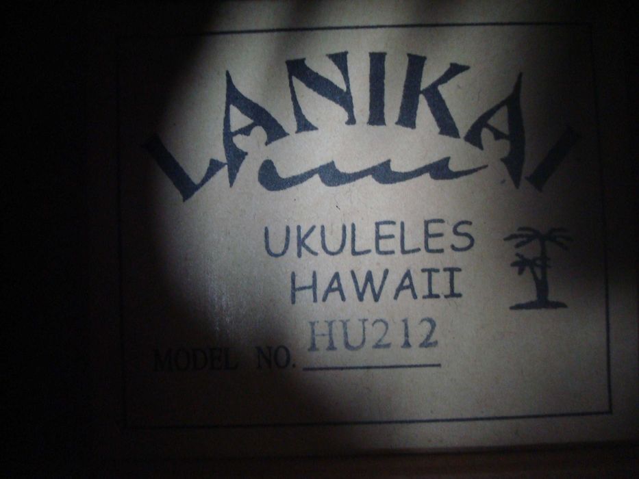 Продам детскую укулеле