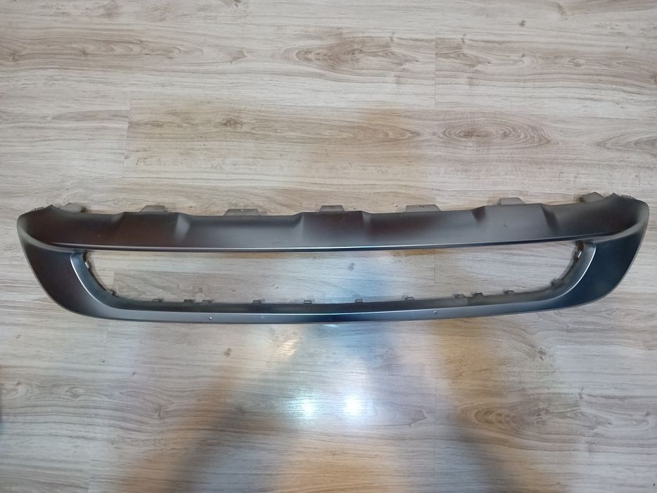 Dokładka Zderzaka Spoiler Przod CHROM MERCEDES GLA