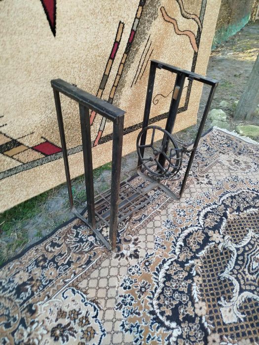 Podstawa maszyny do szycia