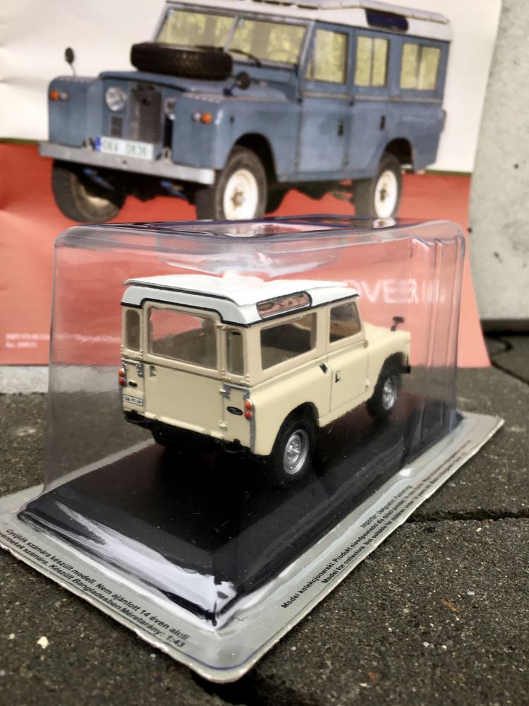 Kolekcjonerski model LAND ROVER II-zabytek,model,auta PRL,kolekcja