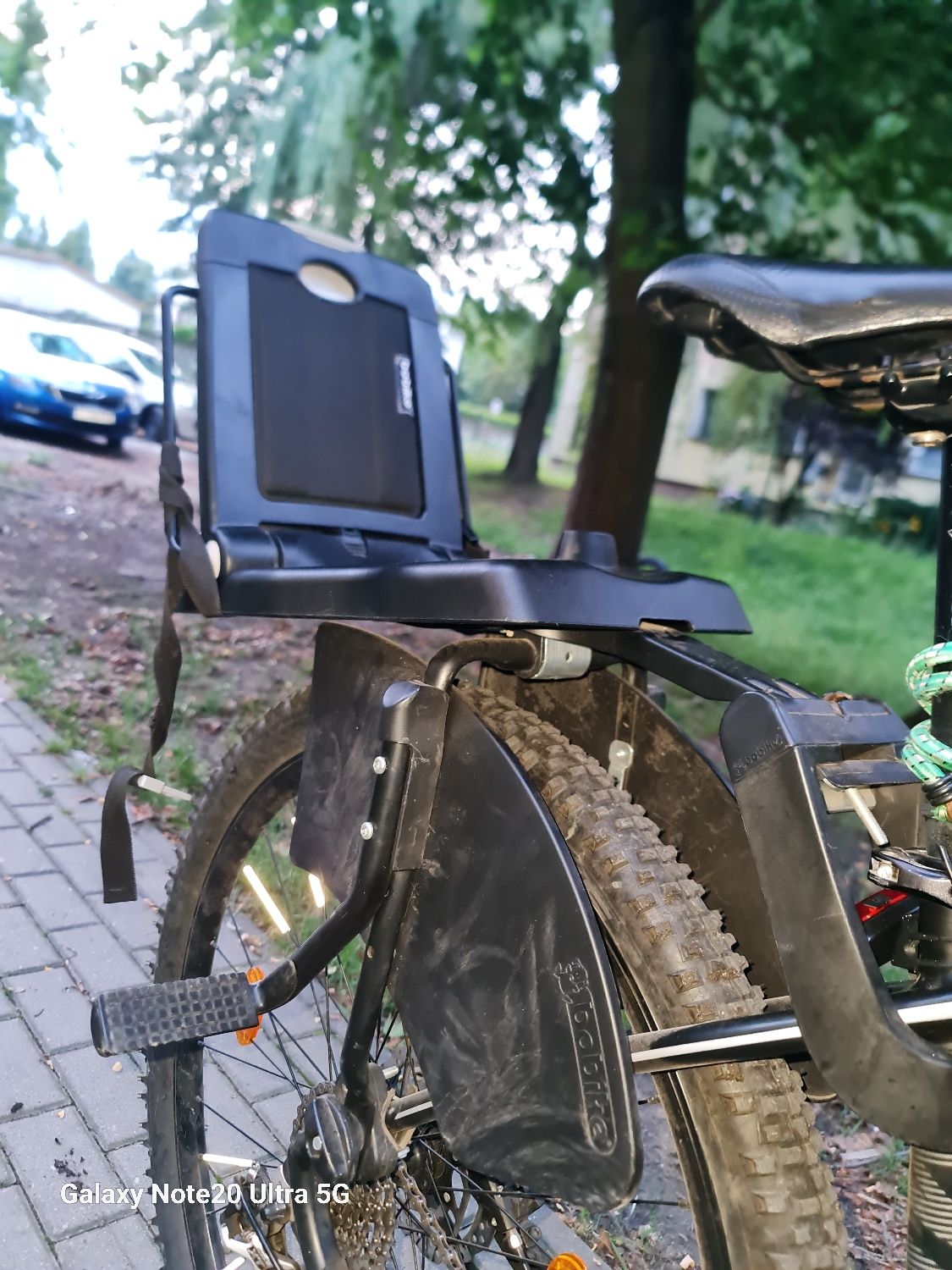 Sprzedam krzesełko solidne do roweru max 50kg