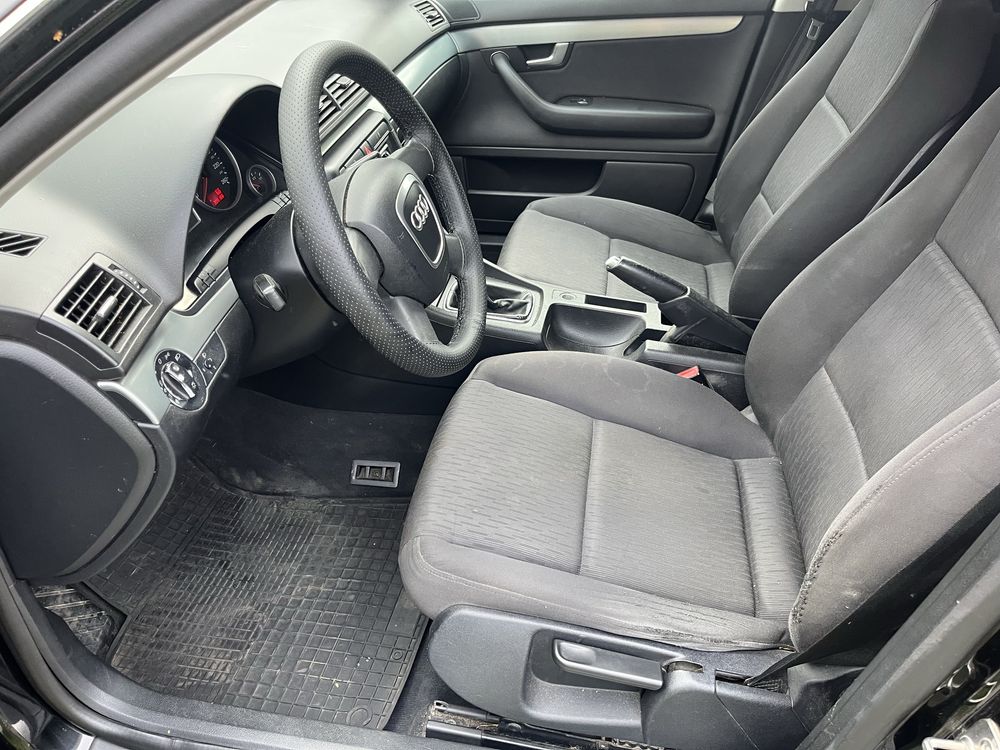 Sprzedam Audi A4 Avant 1,6 B/G