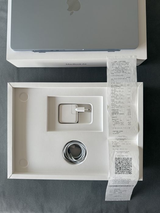 MacBook Air 15" M4 2025 | 16GB RAM | Warranty until April 202664309800467201123