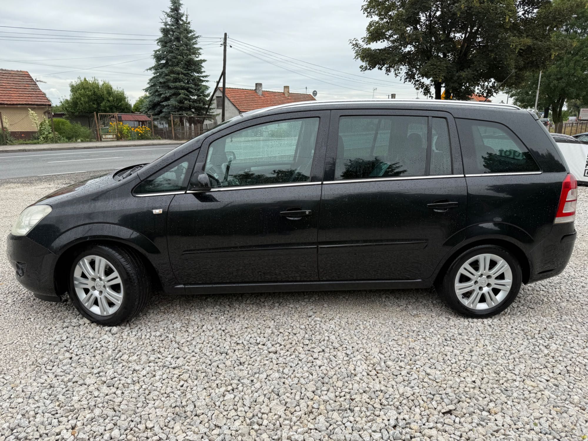 OPEL ZAFIRA Z 2011 1.9 CDTI Stan bdb kola zima/lato