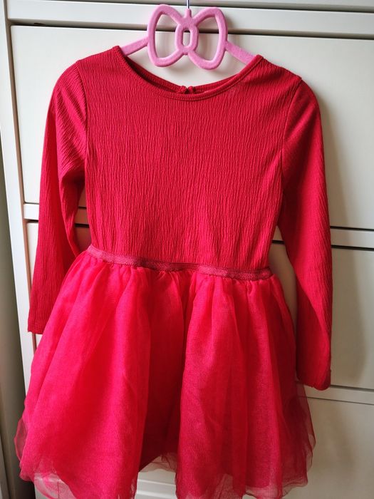 Czerwona sukienka H&M r 116