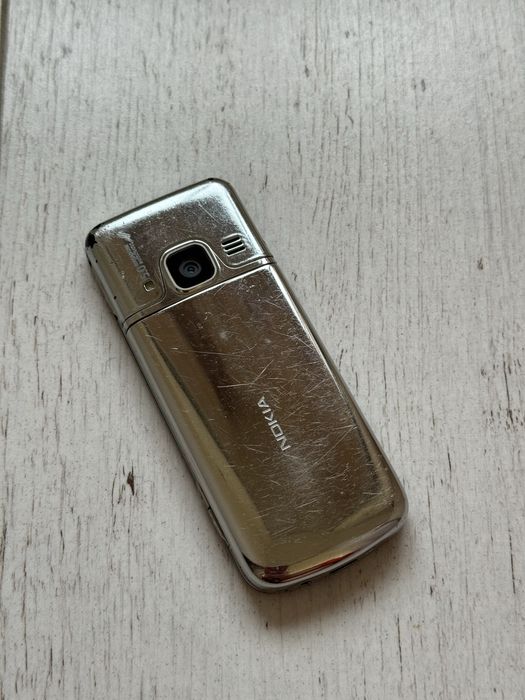 Nokia 6700c-1 рабочий