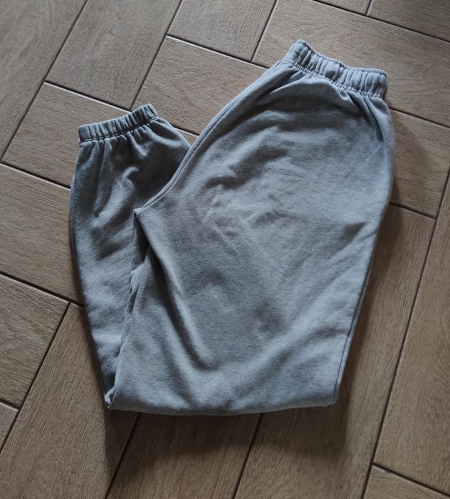 Спортивні штани Nike