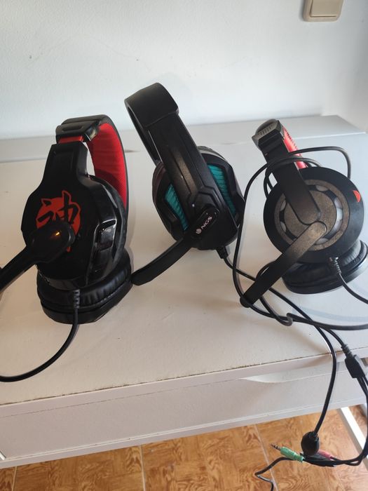 Pack Headsets Gaming (3 unidades) — com microfone e LEDs