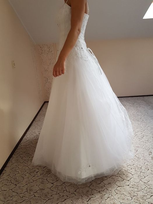 Suknia ślubna roz 38-40 po czyszczeniu szanowna stan bardzo dobry