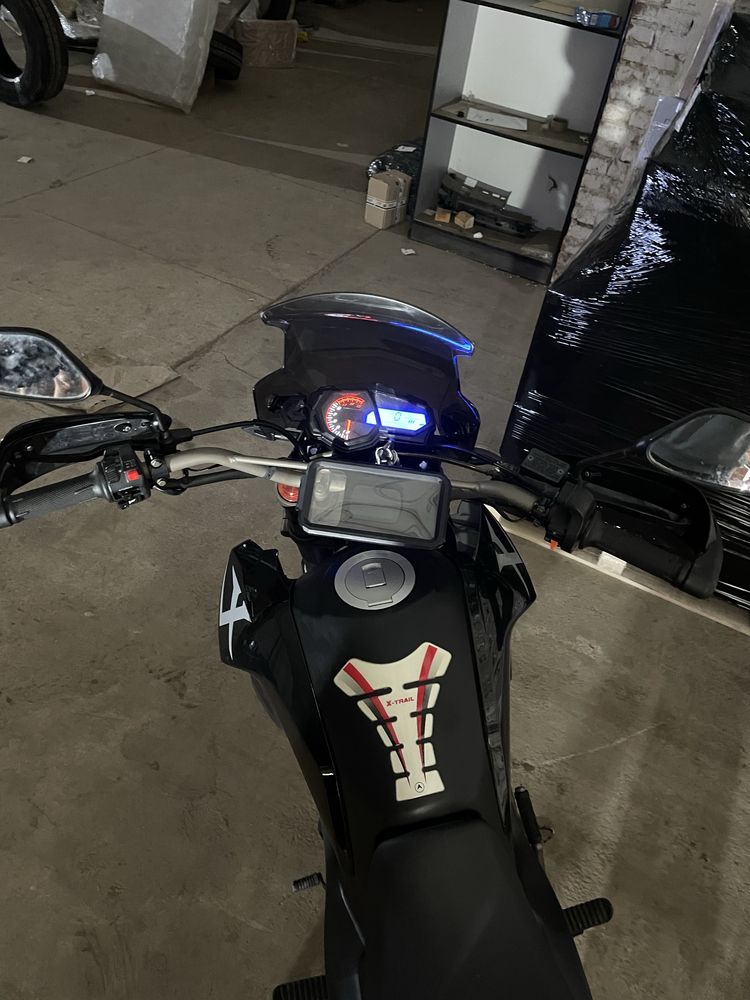 Мотоцикол Shineray X-trail