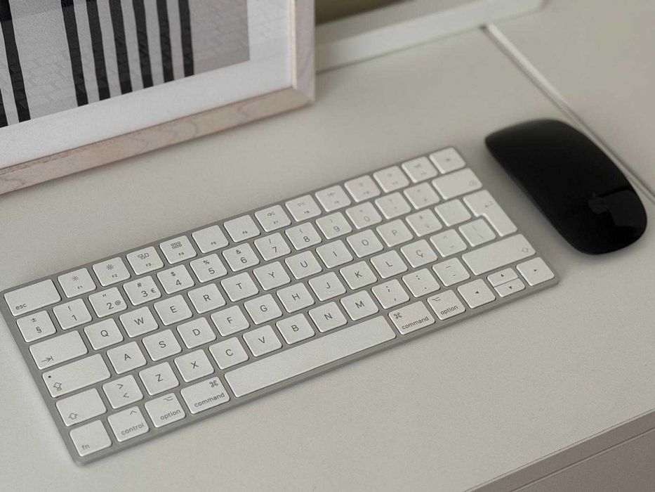 Apple Magic Keyboard, Magic Mouse 2 (Black Edition)