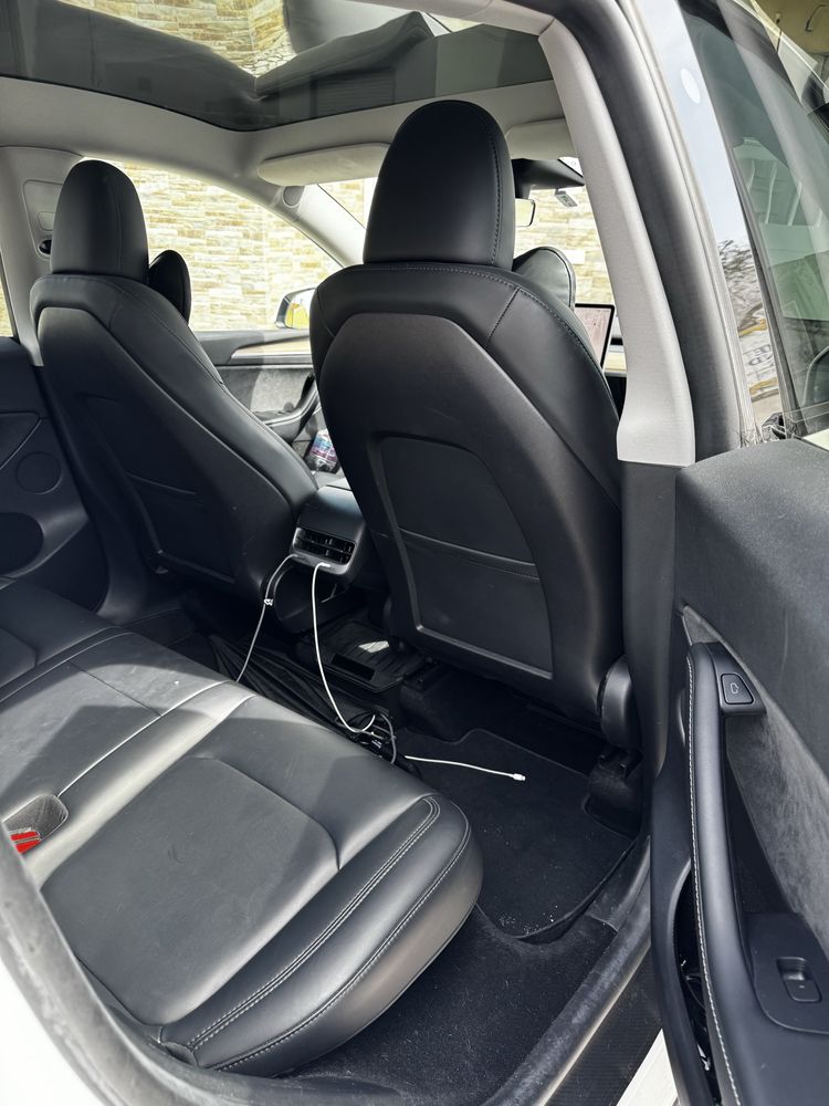 Tesla Model Y RWD
