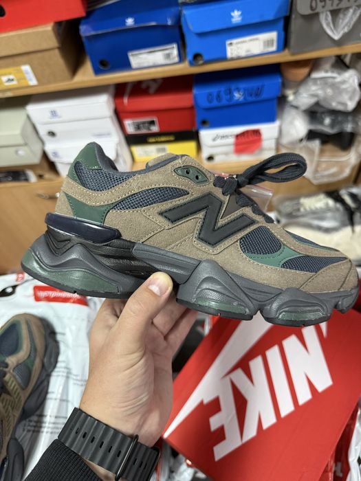 Кросівки New Balance 9060 Beef and Broccolli (38)
