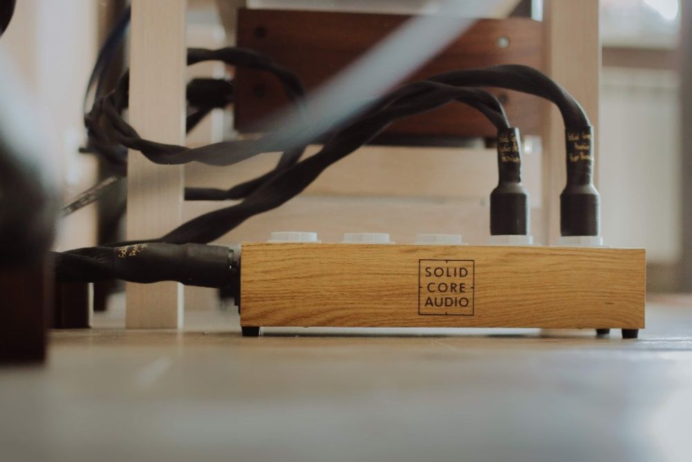 Listwa zasilająca Solid Core Audio Purist