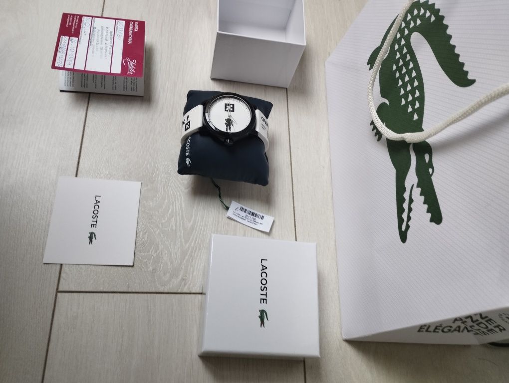 Lacoste x Minecraft zegarek