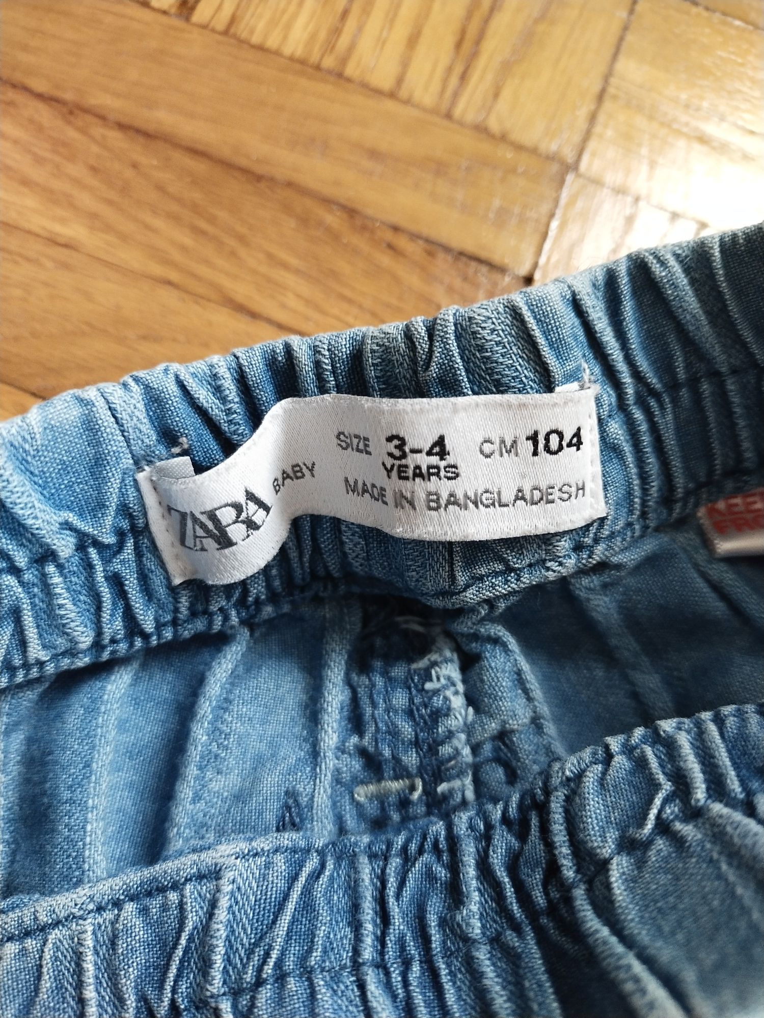 Bluza/sweterek h&m i jeansy Zara 98/104 + bluza
