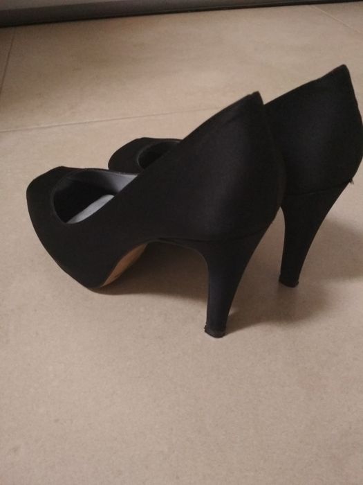 Sapatos cerimônia 37