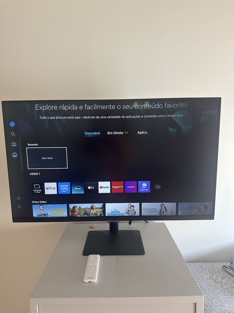 Samsung Smart TV  Monitor32" LED UltraHD