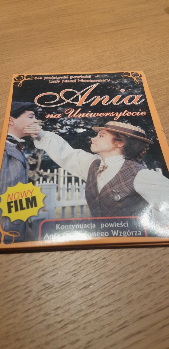 Ania na uniwersytecie czesc 1,2,3 vcd film