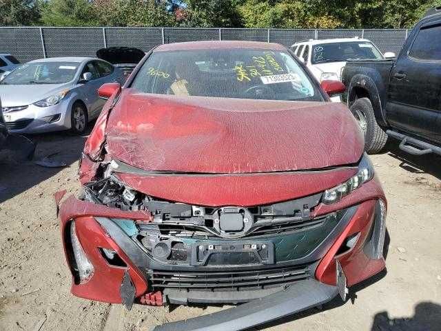 Toyota Prius IV  Plug in