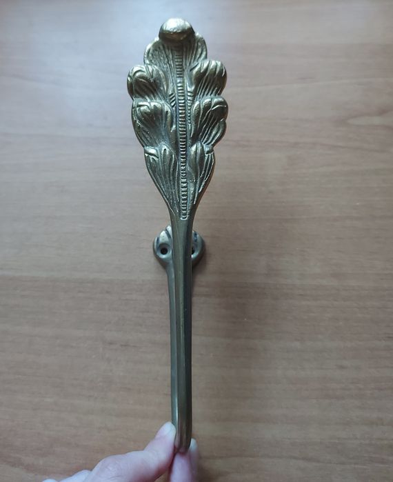 Французский бронзовый подхват для штор