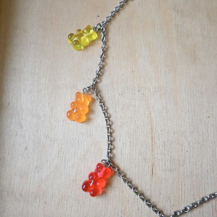 Naszyjnik z żelkami – kolorowe misie