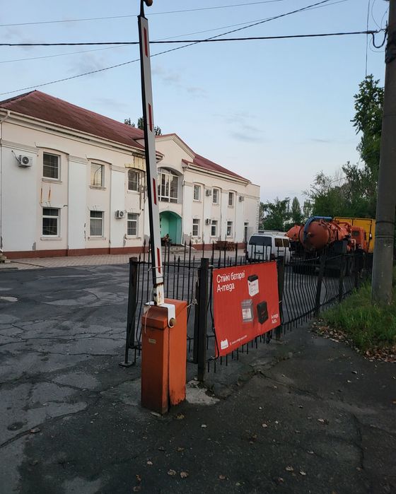 Действующий бизнес. Комплекс. Хостел. Столовая. Площадка по продаже ав