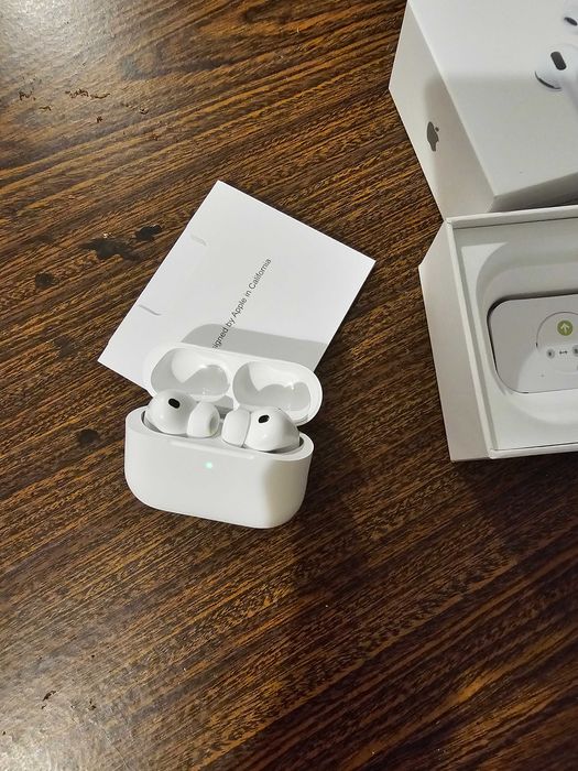 Apple Airpods Pro 3 c/ caixa
