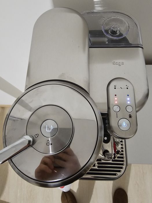 Nespresso Creatista Vertuo c/ garantia