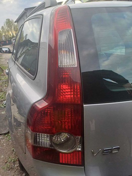 Фонарь левый правый Volvo V50 2004-2010 разборка