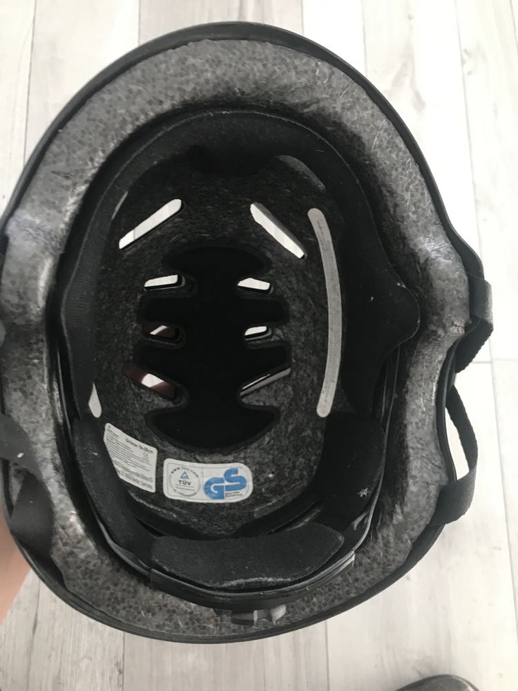 Шолом (шлем) ABUS 54-58 см